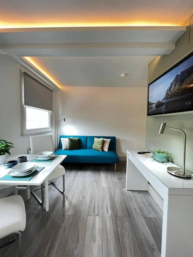 Apt 11 Seaside Serenity Chic Studio Steps To Beach Brighton Luaran gambar