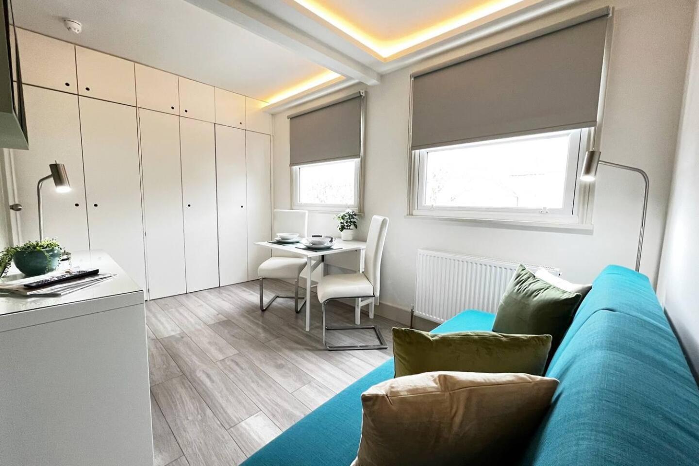 Apt 11 Seaside Serenity Chic Studio Steps To Beach Brighton Luaran gambar